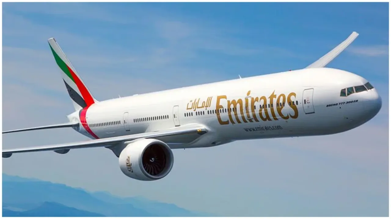 Emirates flight updates and other UAE flight status
