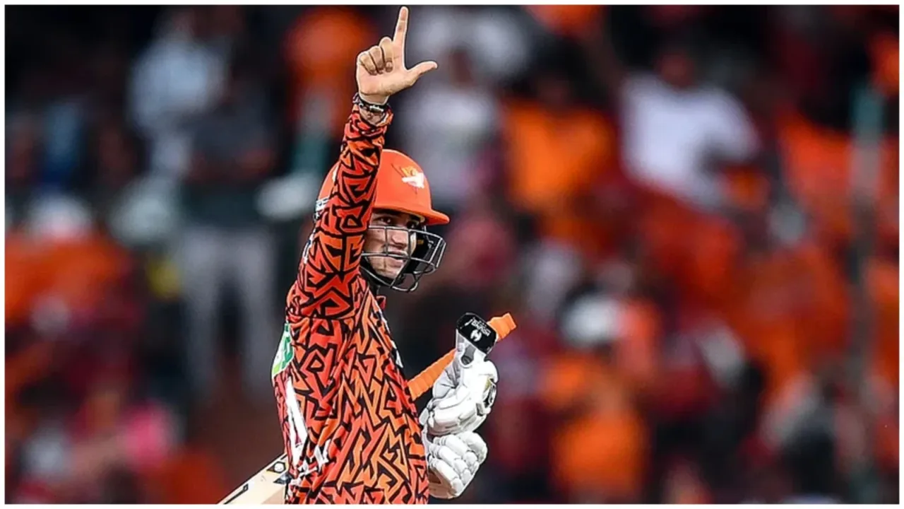 Abhishek sharma with srh IPL 2026 squads and team lists