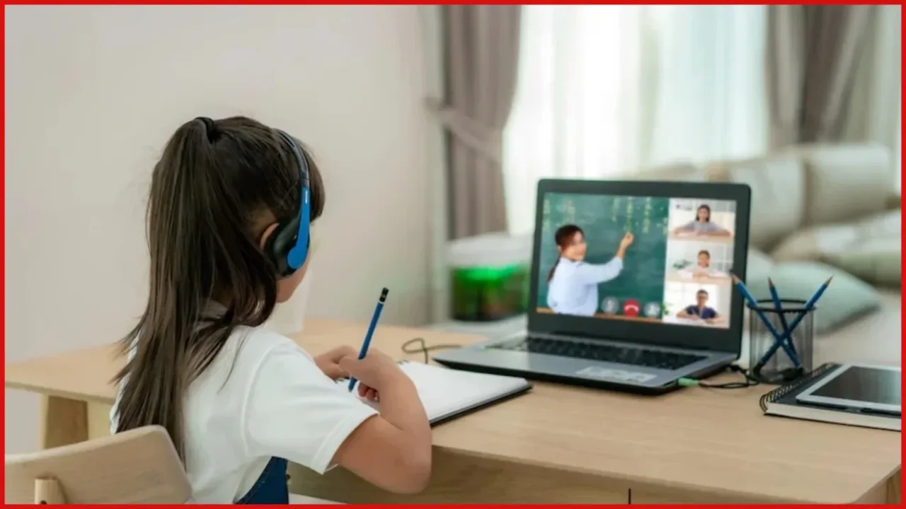 UAE Schools Distance Learning