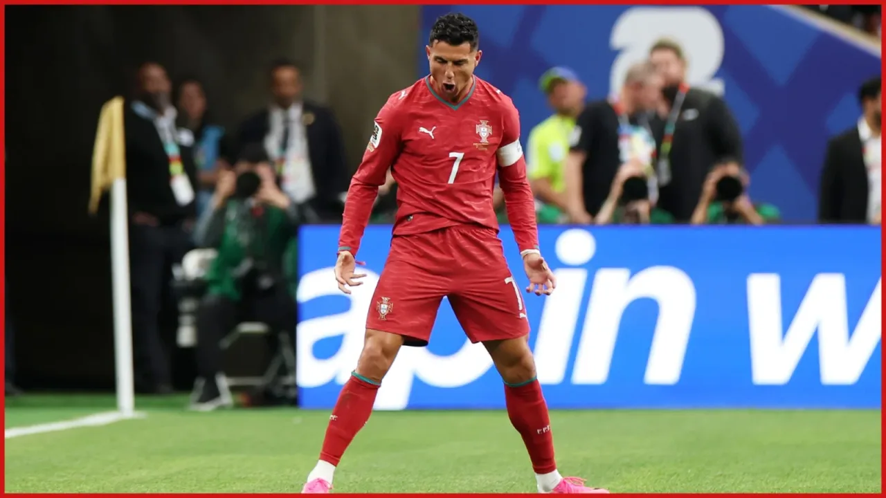 Cristiano Ronaldo Cristiano Ronaldo